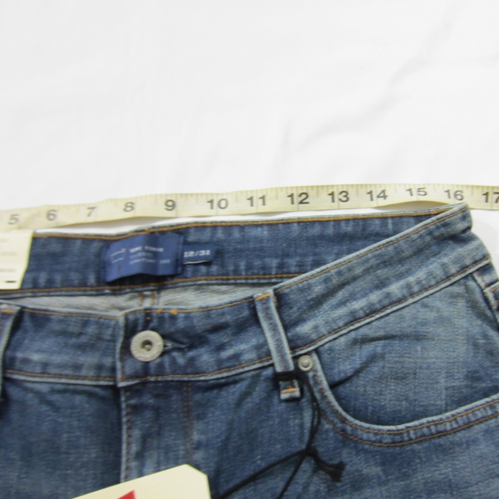 Levi's Demi Curve Classic Straight Leg Jeans 12 - Picture 5 of 8